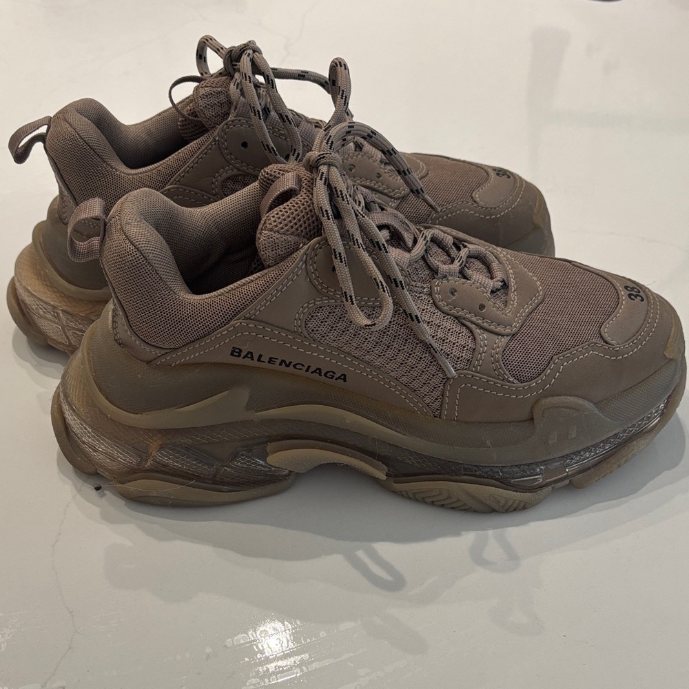 Balenciaga Womens Taupe Sneakers - Picture 3 of 8